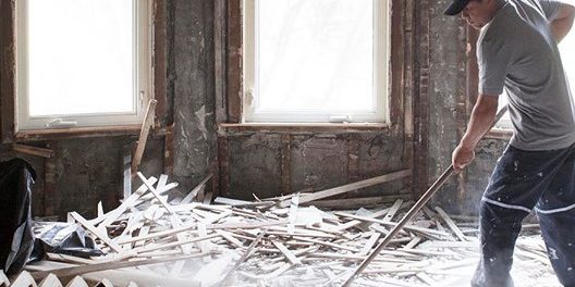 lakasfelujitas-sajat-kezuleg-vagy-kivitelezo-segitsegevel.jpg Lakásfelújítás saját kezűleg vagy kivitelező segítségével?